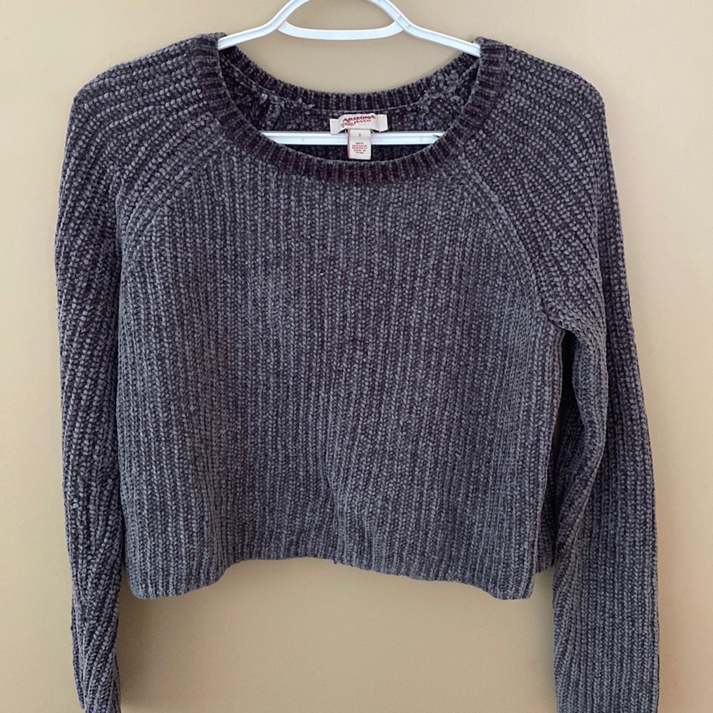 Side S grey soft sweater (slightly cropped)